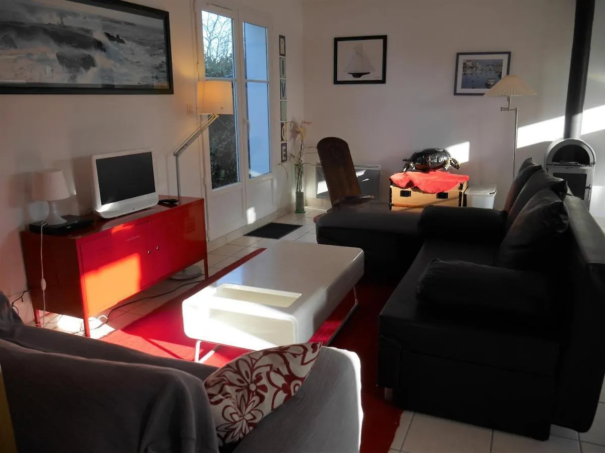 Holiday home Maison Recente A 600M De La Plage Avec Jardin Et Terrasse, Pres De Sauzon - Fr-1-418-212